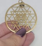 colgante sri yantra en bronce