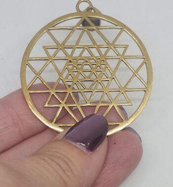 colgante sri yantra en bronce