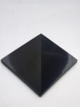 pirámide shungit 7x7